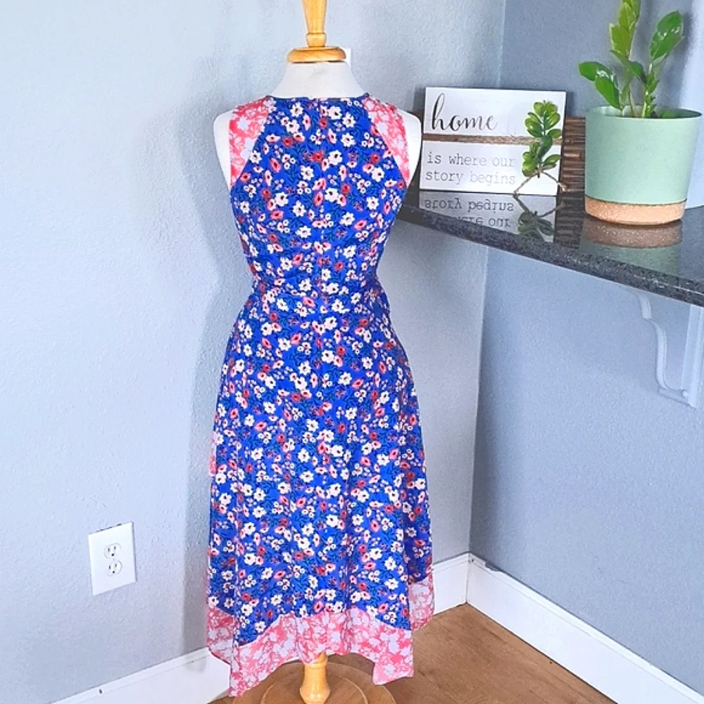 HOST PICK 🎀 Vince Camuto Floral Midi Dress | 6 - Picture 2 of 6